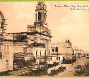 af0143 - ARGENTINA - VINTAGE POSTCARD - Buenos Aires - Calle Rivadavia (Flores)