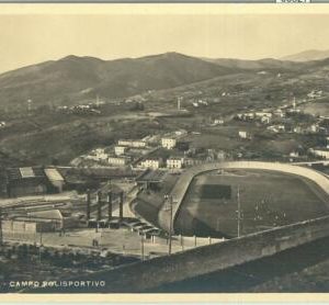 68827 -  ITALY -  VINTAGE POSTCARD   :  FOOTBALL STADIUM  -  Aquila