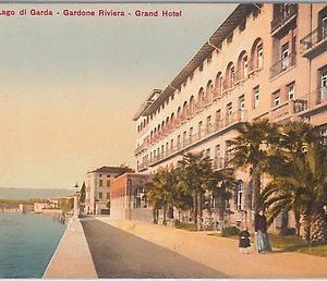 54699 -- CARTOLINA d'Epoca - LAGO di GARDA: Gardone Riviera GRAND HOTEL