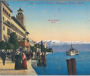 54731 -- CARTOLINA d'Epoca - LAGO di GARDA: Gardone Riviera  1911