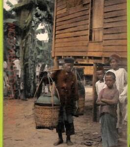 ae9322 - SINGAPORE -  VINTAGE POSTCARD - Malay Shop - Ethnic