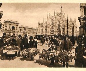 ab1022 - CARTOLINA D'EPOCA - MILANO Città : Piazza Duomo