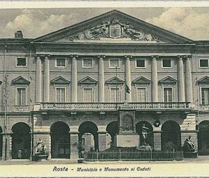 CARTOLINA d'Epoca AOSTA Città - MUNICIPIO