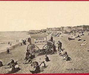 ai0152 -  GREAT BRITAIN - VINTAGE POSTCARD - Hove beach