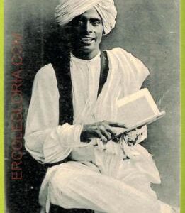ae9249 - SINGAPORE -  VINTAGE POSTCARD - Ethnic