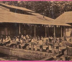 af8962 - INDONESIA - Vintage POSTCARD  - ETHNIC - 1934