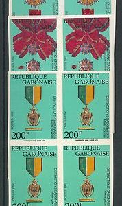 49876  GABON - Yvert 724 / 726  IMPERF  blocks of 4 MILITARY DECORATIONS  1992