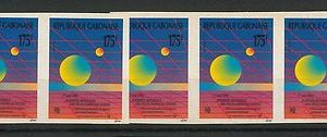 49927 - GABON -- IMPERF STAMPS 1992 - TELECOMMUNICATIONS  Yvert 758 : 3 + 2