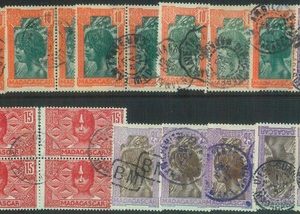 88083 - MADAGASCAR -  STAMPS -  LOT OF USED  STAMPS with different postmarks