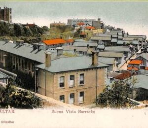 ac9784  - GIBRALTAR - VINTAGE   POSTCARD -  Buena Vista Barracks