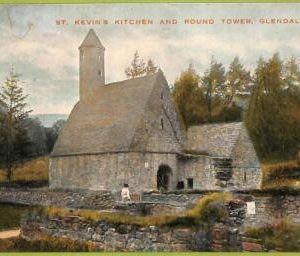 ac9233 - IRELAND - VINTAGE POSTCARD - Glendalough