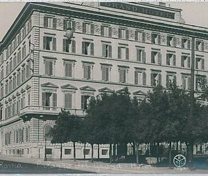 CARTOLINA d'Epoca ROMA - Fotografica: PALAZO GRAND HOTEL - #495