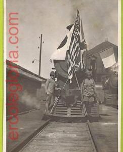 af4104  - CHINA - Vintage POSTCARD - Real Photo - 1914 USA Japan UK Flags!!
