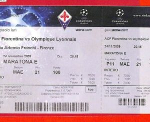 C0928 -Vecchio BIGLIETTO PARTITA CALCIO - 2009 FIORENTINA VS OLYMPIQUE LYONNAIS