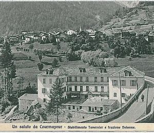 31913  CARTOLINA d'Epoca AOSTA provincia - Courmayeur: STABILIMENTO TAVERNIER