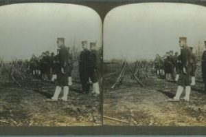 87488 - VINTAGE STEREOVIEW ----  CHINA Soldiers   1904