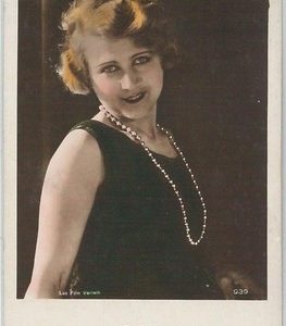 61985 - VINTAGE POSTCARD - CINEMA, Evi Eva