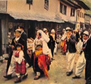 ac5969 -  VINTAGE  POSTCARD - ALBANIA -  Zadrima ETHNIC 1941 Military Mail