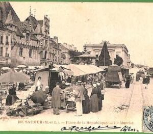ah2929 - FRANCE - VINTAGE POSTCARD - Saumur  MARKET