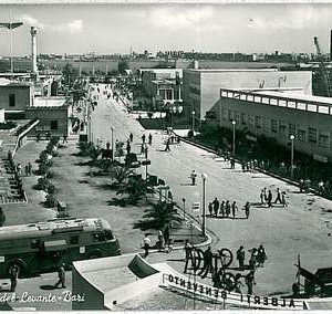 34292  CARTOLINA d'Epoca BARI Città  - Fiera Levante