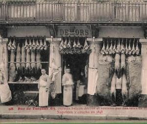 ah3004 - FRANCE - VINTAGE POSTCARD - Paris BUTCHERS mention of Napoleon..