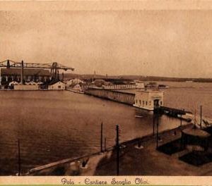 ac2333 - Ansichtskarten  VINTAGE POSTCARD - CROATIA  - Pola