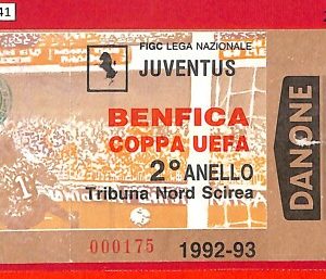 C1041 - Vecchio  BIGLIETTO PARTITA CALCIO - 1992-1993   JUVENTUS  vs  BENFICA