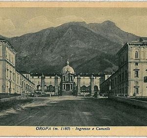 38677   CARTOLINA d'Epoca BIELLA - Santuario di Oropa