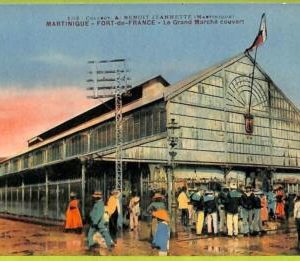 ae9127 - MARTINIQUE -  VINTAGE  POSTCARD -  Fort-de-France