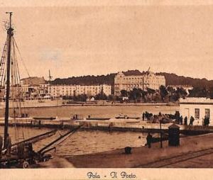 ac5881 - Ansichtskarten  VINTAGE  POSTCARD - CROATIA - Pola - 1931