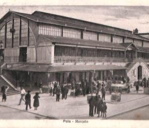 ac5883 - Ansichtskarten  VINTAGE  POSTCARD - CROATIA - Pola