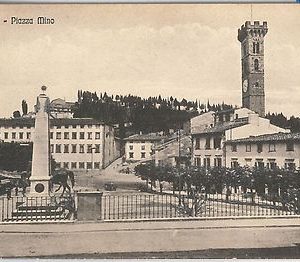 49630  CARTOLINA d'Epoca - FIRENZE provincia - FIESOLE: La Piazza