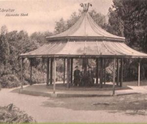 ac6293  - GIBRALTAR - VINTAGE   POSTCARD - Alameda Shed