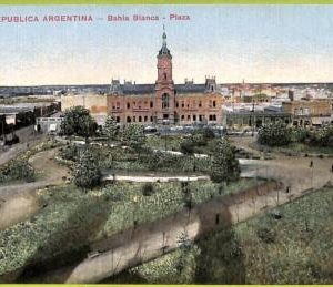 af0031 - ARGENTINA - VINTAGE POSTCARD - Bahia Blanca - Plaza