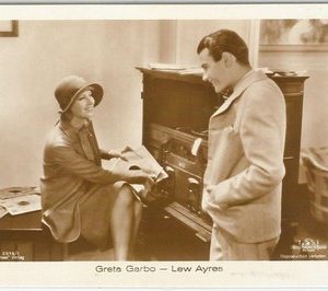 62075 - VINTAGE POSTCARD - CINEMA, Greta Garbo and Lew Ayres