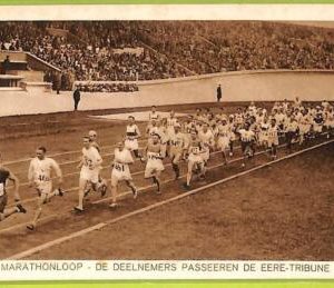 af9954 - VINTAGE POSTCARD Ansichtskarten -  1928 OLYMPIC GAMES Marathon