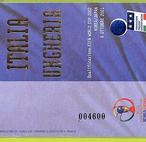 C1697- Vecchio BIGLIETTO PARTITA CALCIO 2001 ITALIA VS UNGHERIA