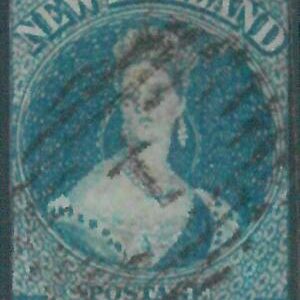88525 - NEW ZEALAND - STAMP: Stanley Gibbons # 9 or 10 or 11 -   USED