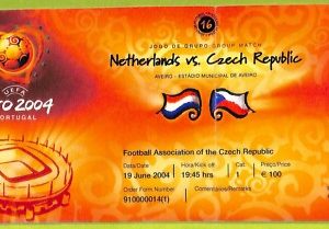 C2331- Vecchio BIGLIETTO PARTITA CALCIO 2004 NETHERLANDS VS CZECH REPUBLIC