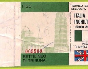 C2566- Vecchio BIGLIETTO PARTITA CALCIO 1986 ITALIA VS INGHILTERRA
