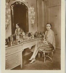 61952 - VINTAGE POSTCARD - THEATER, CINEMA, Dolores Del Rio
