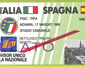 C2609- Vecchio BIGLIETTO PARTITA CALCIO 1989 ITALIA VS SPAGNA