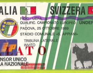 C2612- Vecchio BIGLIETTO PARTITA CALCIO 1989 ITALIA VS SVIZZERA