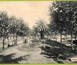 af0860 - ARGENTINA - Vintage Postcard - Rosario - Plaza Pringles