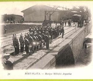 af0835 - ARGENTINA - Vintage Postcard - PORT-PLATA - Military