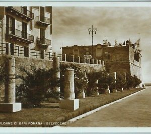 97908  - CARTOLINA d'Epoca -  BARI Citta'  -  COLONNE ROMANE