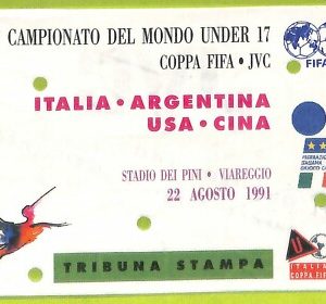 C2676 Vecchio BIGLIETTO PARTITA CALCIO 1991 ITALIA CINA USA ARGENTINA