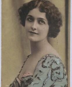 ad8914 -  VINTAGE POSTCARD - Silent CINEMA Muto  - Pina Menichelli ITALY
