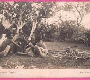 af9215  - SOMALIA - VINTAGE POSTCARD - Dugul, ETHNIC Real Photo