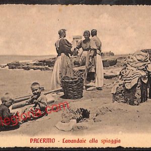 ah5040 - CARTOLINA D'EPOCA - Palermo Città - Lavandaie alla spiaggia